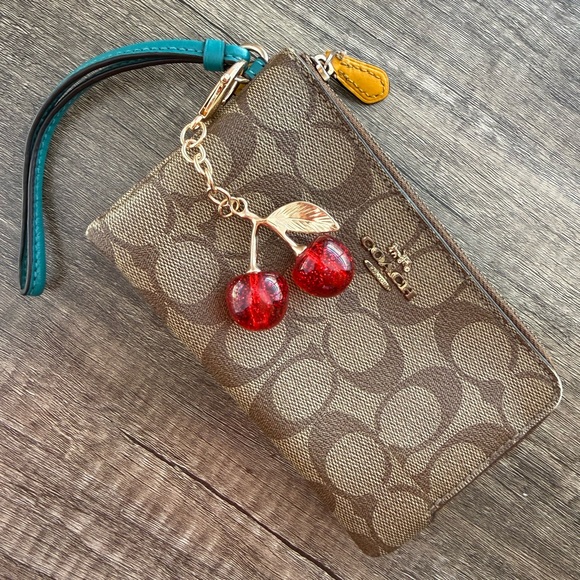 Coach Wallet - Picture 1 of 3